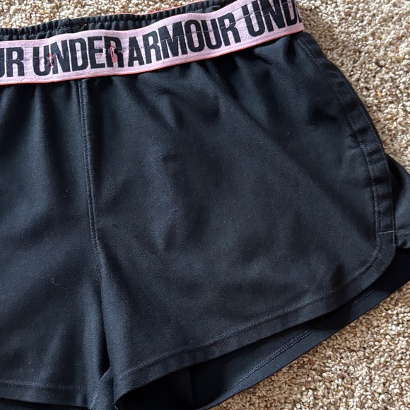 Under Armour Women's Black Shorts with Pink Waistband - Picture 3 of 5